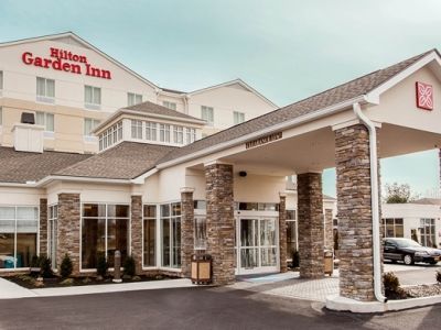 Hilton Garden Inn Стейтсвил Екстериор снимка